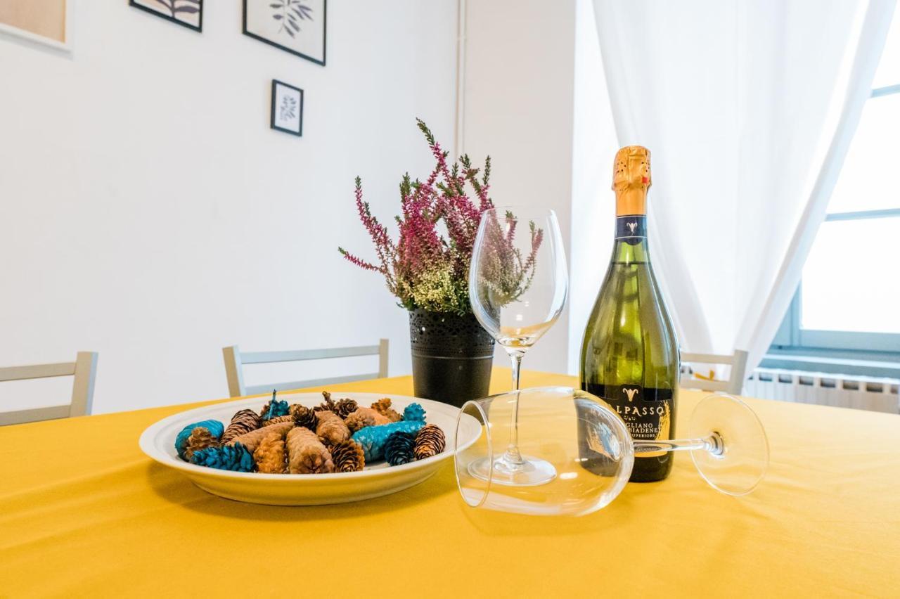 Feel - Salvecchio Apartments Бергамо Екстериор снимка