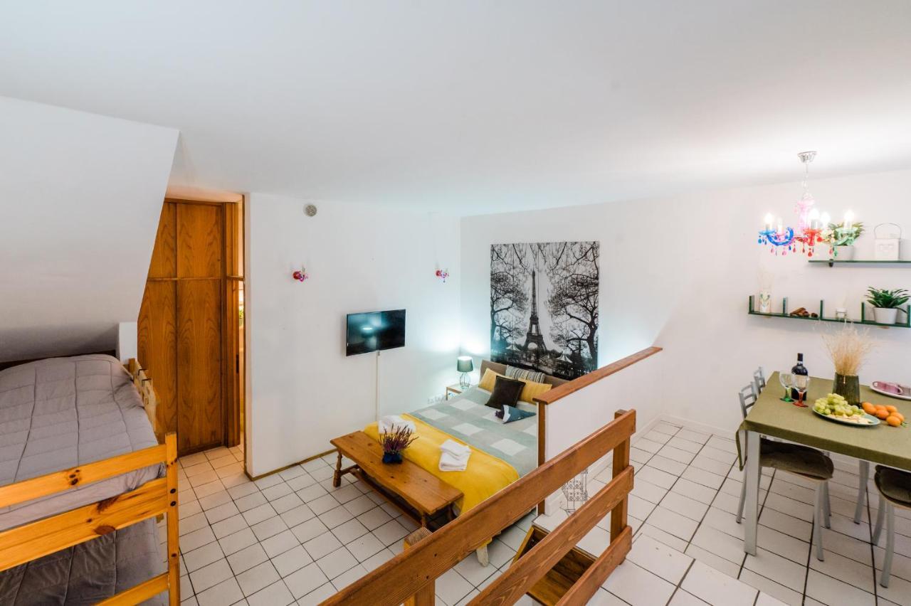 Feel - Salvecchio Apartments Бергамо Екстериор снимка