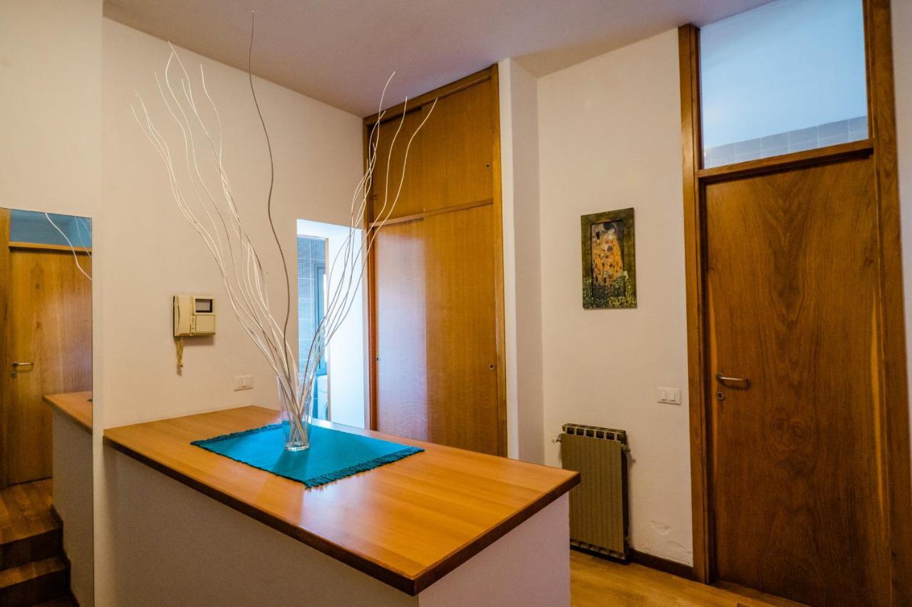 Feel - Salvecchio Apartments Бергамо Екстериор снимка