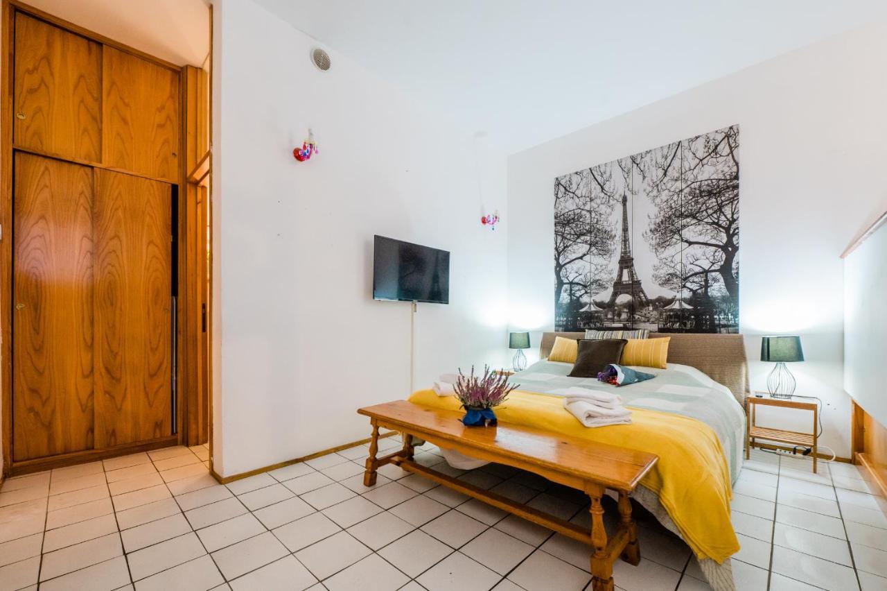 Feel - Salvecchio Apartments Бергамо Екстериор снимка
